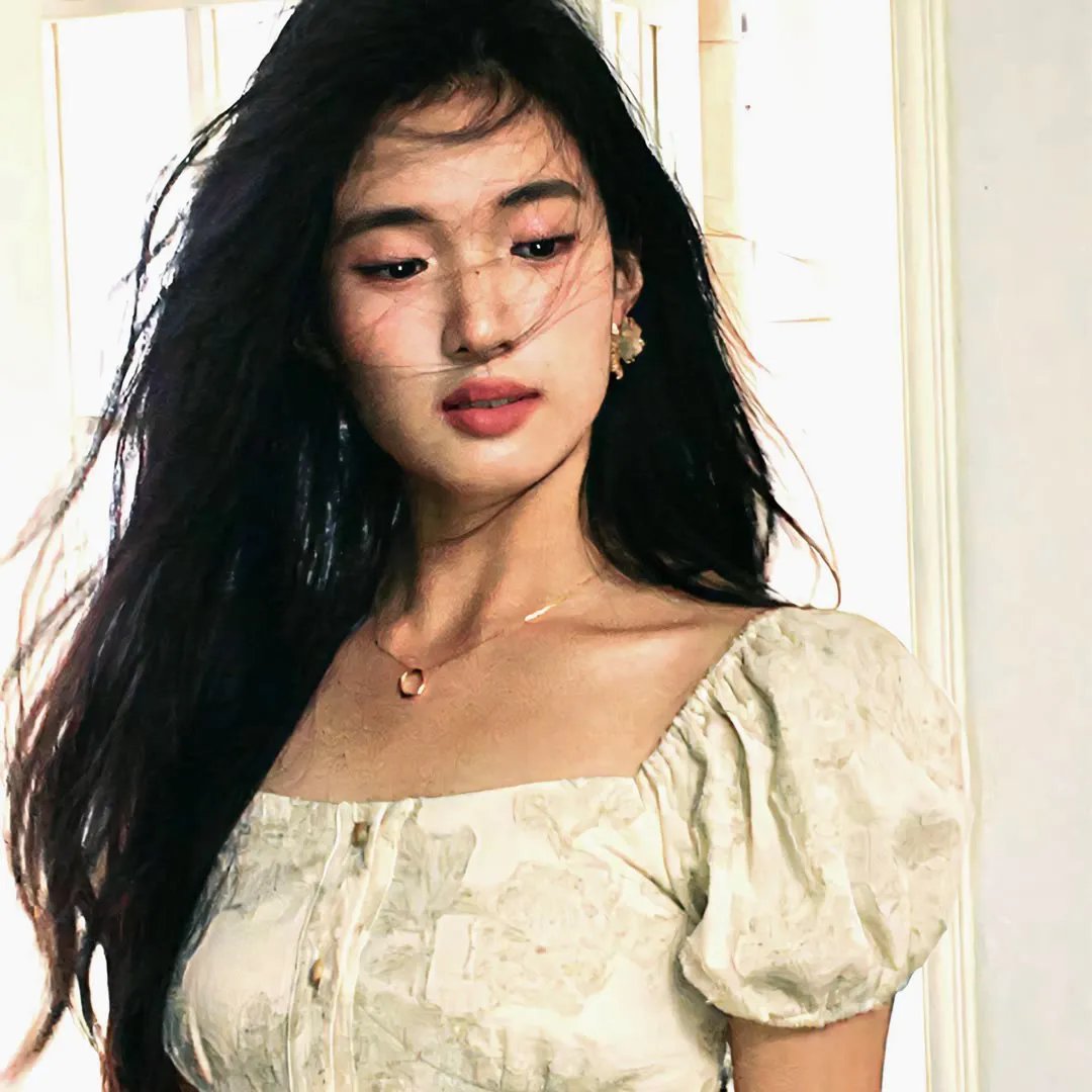 布劳涅森林的女人们